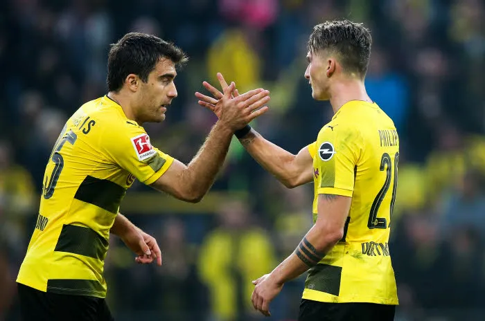 Dortmund a sorti un clip contre le nazisme