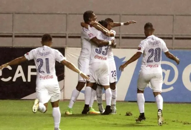 Olimpia vainqueur de la première CONCACAF League