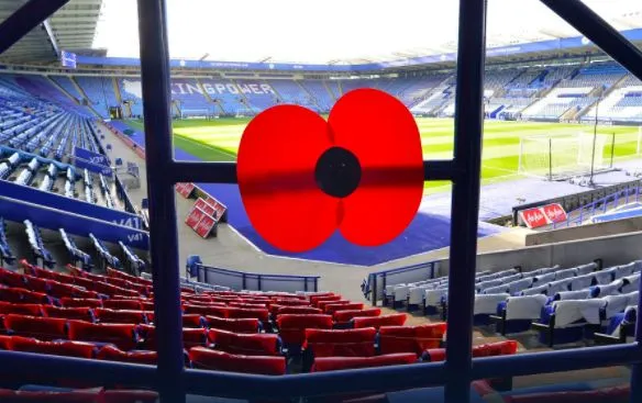 Leicester décore son stade pour la Campagne du Coquelicot