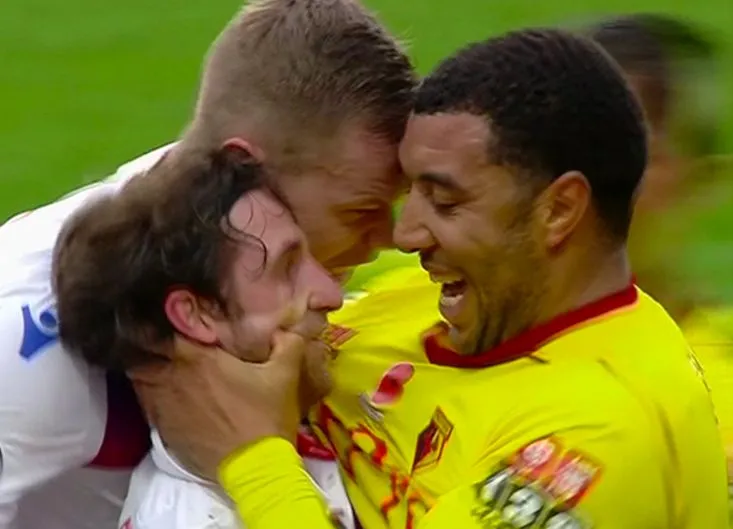 Joe Allen revient sur le début de baston avec Deeney