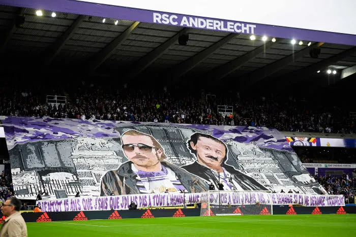 «<span style="font-size:50%">&nbsp;</span>JC est un supporter d&rsquo;Anderlecht bien casse-couille<span style="font-size:50%">&nbsp;</span>»