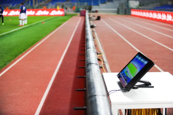 La Pro League belge envisage d&rsquo;impliquer les entraîneurs pour la VAR