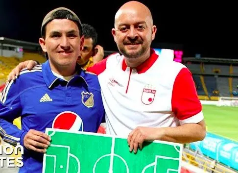 José Richard Gallego, sourd-aveugle et fan de Millonarios