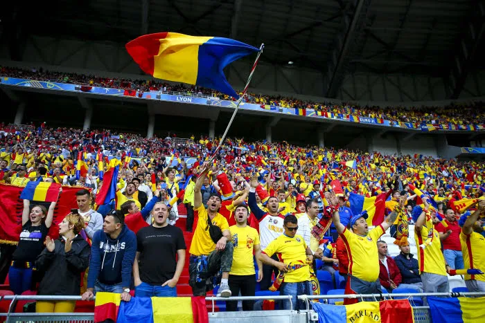 Un club de D4 roumaine a payé ses supporters pour jouer