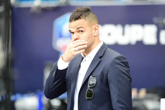 Ben Arfa piégé comme un bleu par Hanouna