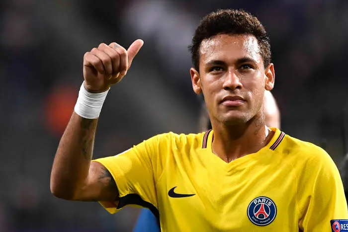 Neymar doit 1,2 millions d’euros au fisc brésilien