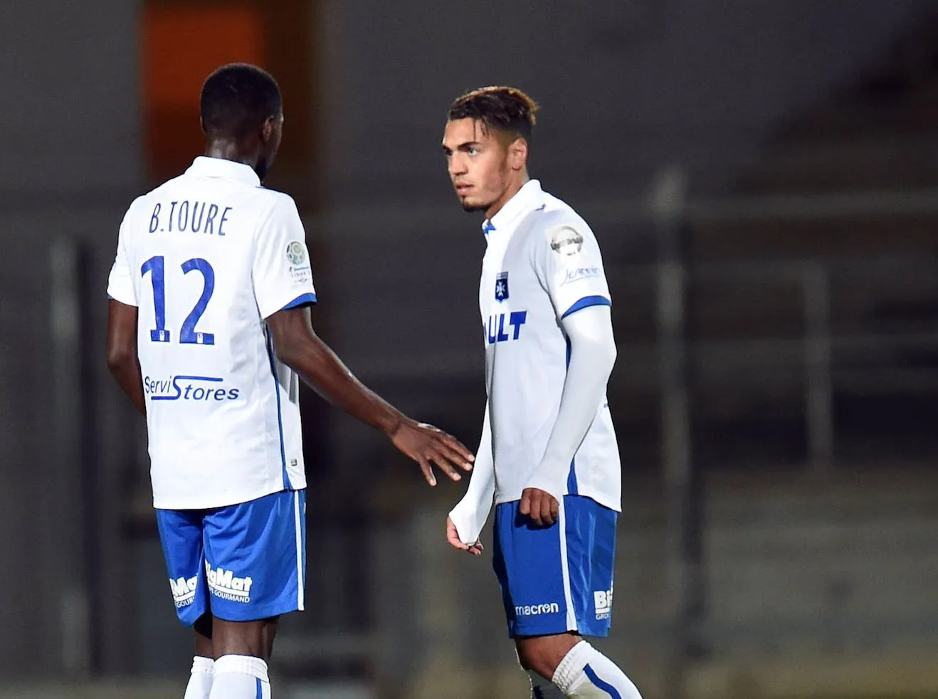 Auxerre s&rsquo;enfonce à Reims