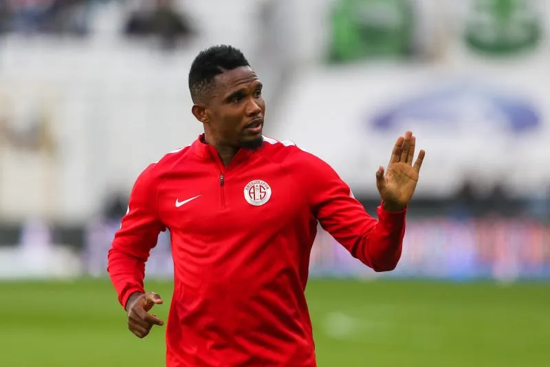 Samuel Eto’o dément avoir aider des migrants