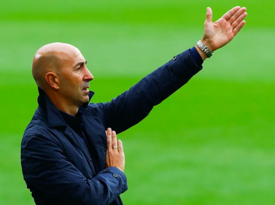 Pako Ayestarán viré de Las Palmas