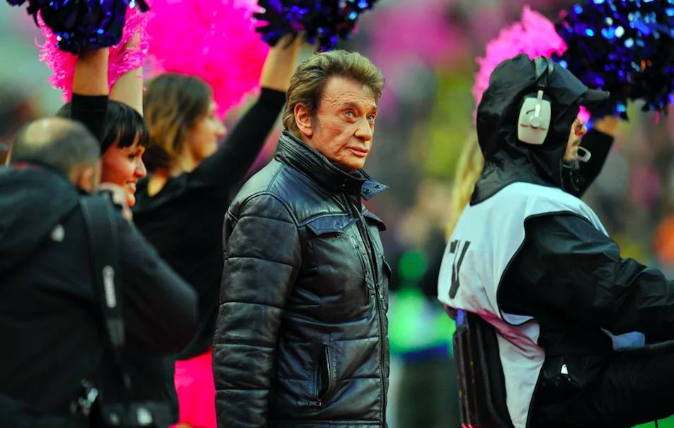 Un hommage à Johnny dans les stades de France