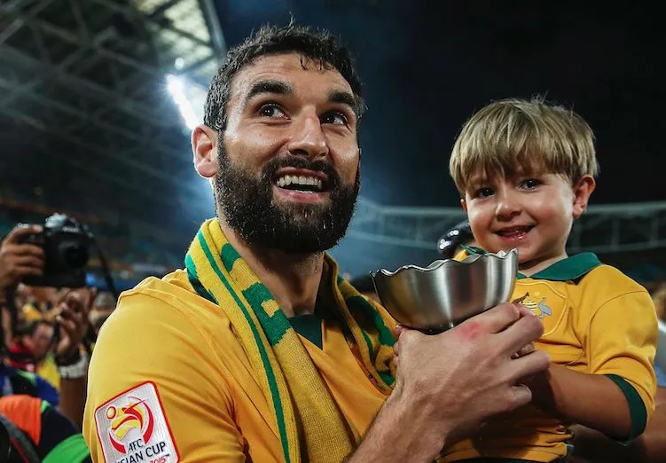 L'Australie file en Russie grâce un triplé de Jedinak