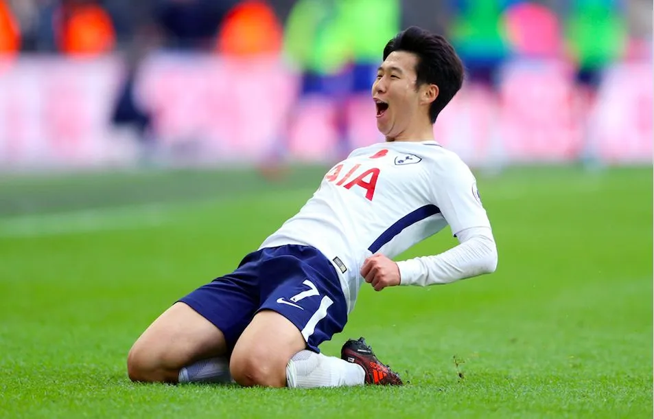 Un fan de West Ham à Son Heung-min : «<span style="font-size:50%">&nbsp;</span>Tu vends des DVD ? »