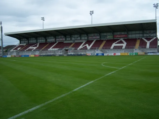 Galway United : vingt matchs en vingt-quatre heures