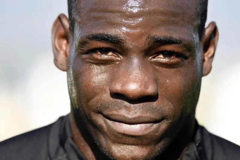 Mario Balotelli parodie Mario Kart