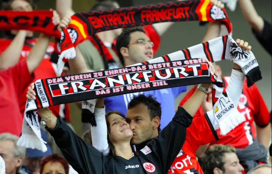 Everton-Atalanta : des ultras de… Francfort arrêtés à Liverpool