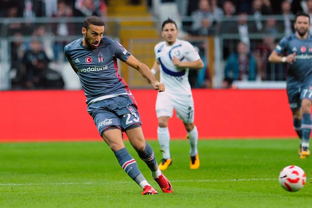 Cenk Tosun en route vers Everton
