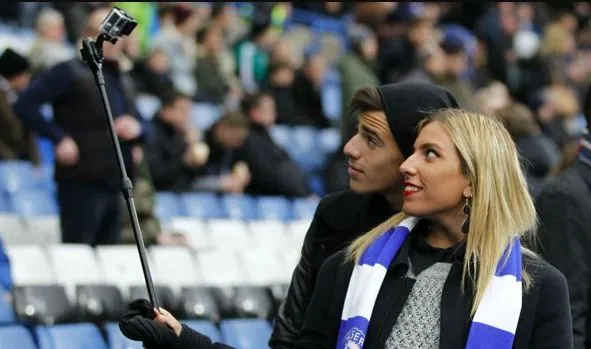 Drame : la FIFA interdit la perche à selfie à la Coupe du monde