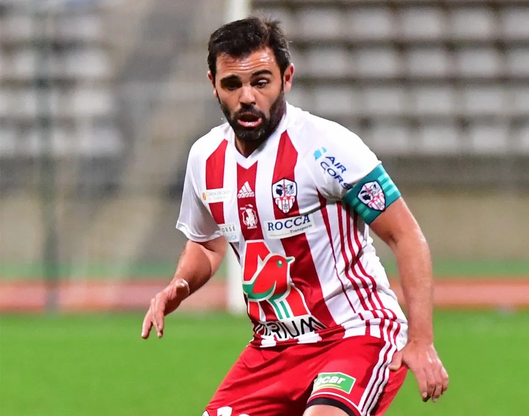 L&rsquo;AC Ajaccio et le Paris FC grimpent sur le podium