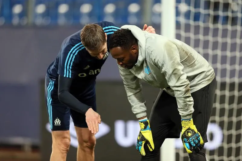 Deux à trois semaines pour Mandanda