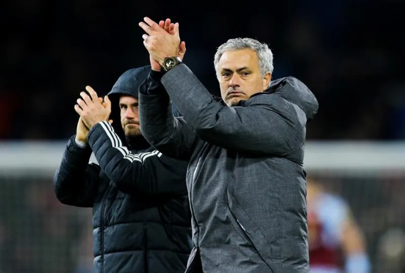 Selon José Mourinho, José Mourinho est le coach qui se comporte le mieux