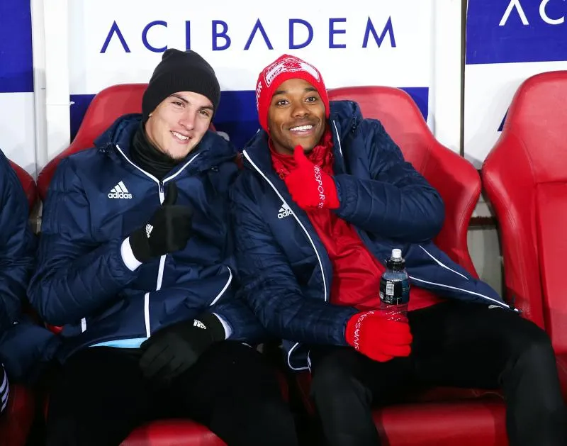 Robinho débloque son compteur en Turquie