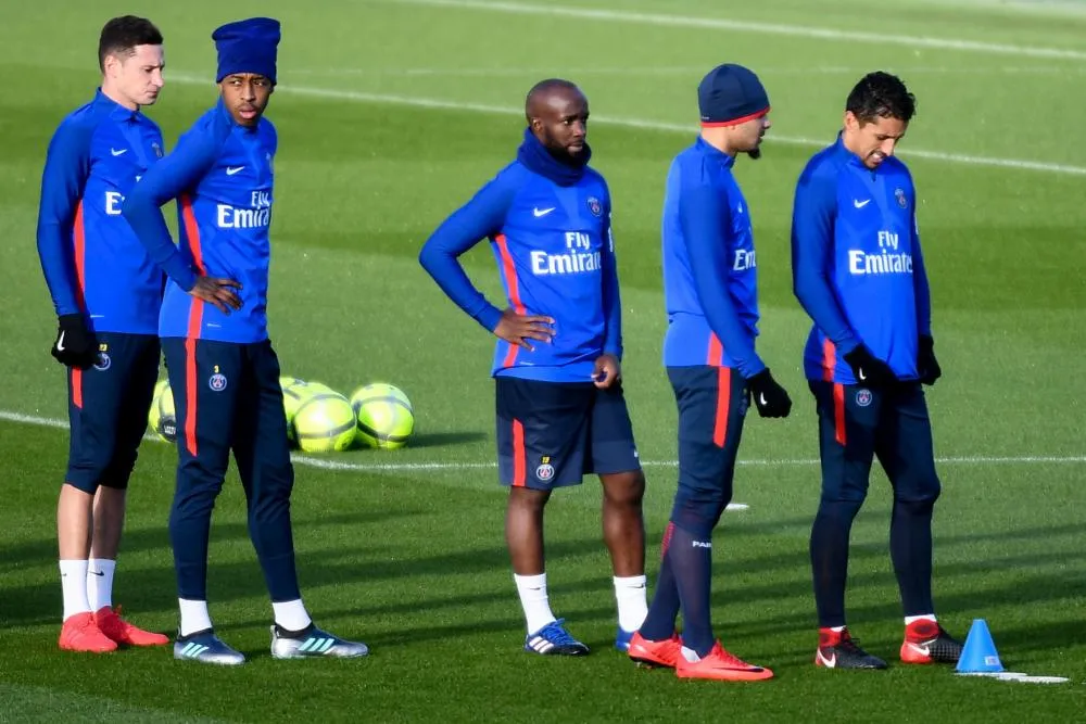 Lo Celso, Berchiche et Kimpembe dans la onze parisien