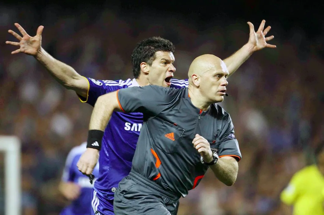 Ovrebo revient sur la demi-finale Chelsea-Barça 2009