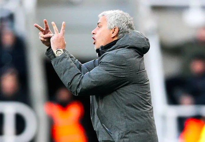 Mourinho critique la VAR