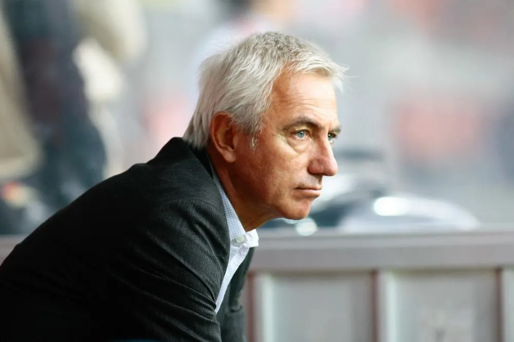 Bert van Marwijk nommé sélectionneur de l&rsquo;Australie