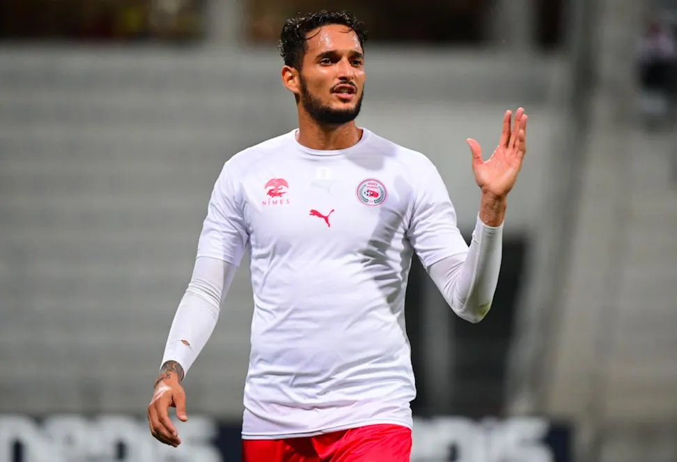 Cadamuro : « En Espagne, on ne demande pas à un défenseur central de balancer »