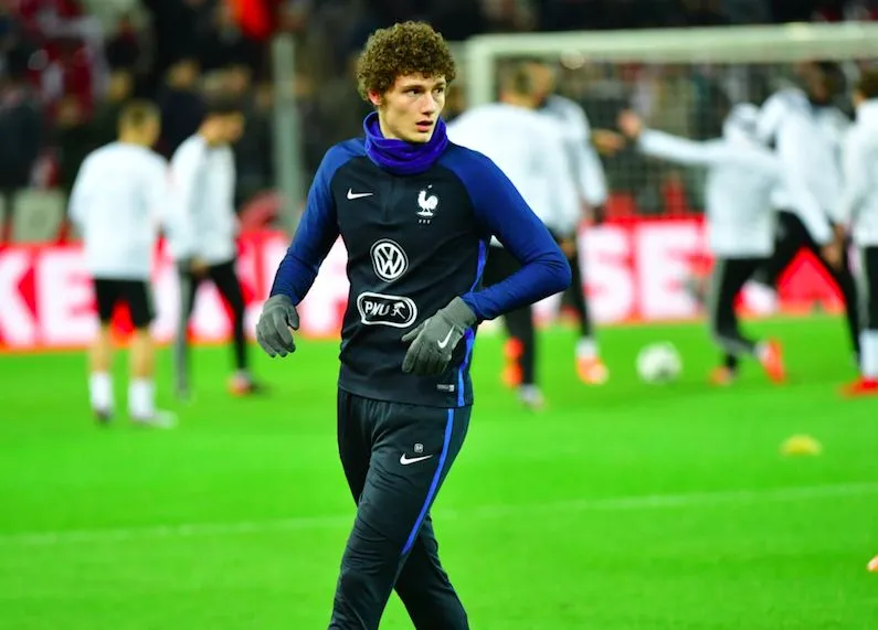 Benjamin Pavard : «<span style="font-size:50%">&nbsp;</span>S&rsquo;il le faut, je suis prêt à être gardien<span style="font-size:50%">&nbsp;</span>»