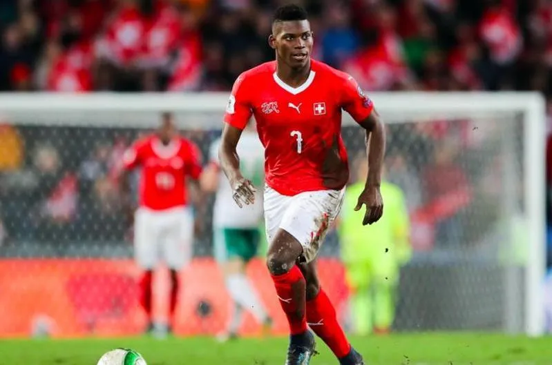 La Suisse mange le Panama tout cru