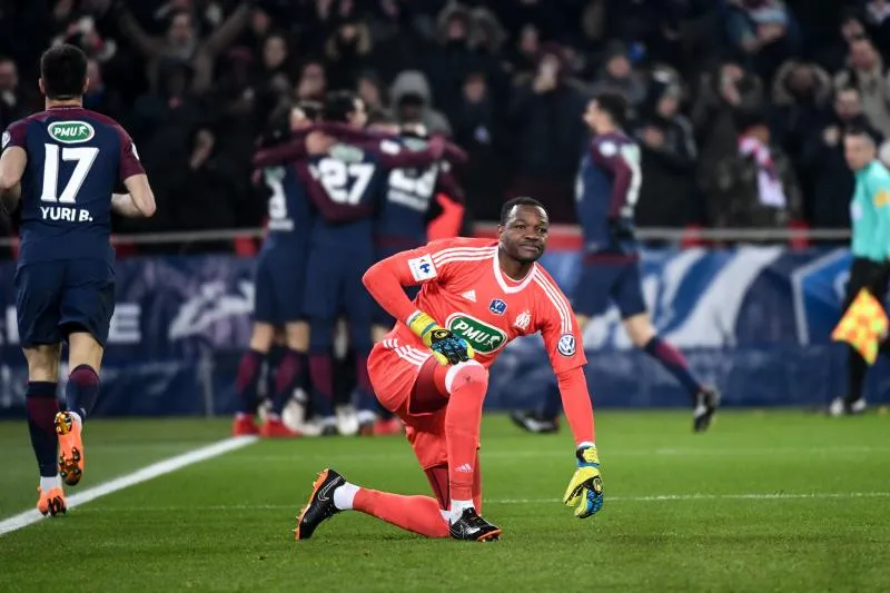 Mandanda : «<span style="font-size:50%">&nbsp;</span>Ils sont largement supérieurs<span style="font-size:50%">&nbsp;</span>»