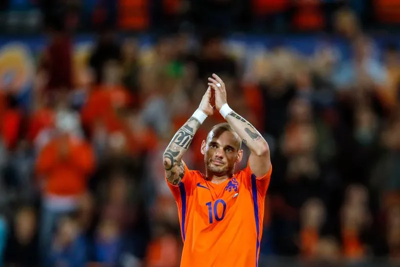 Sneijder met un terme à sa carrière internationale