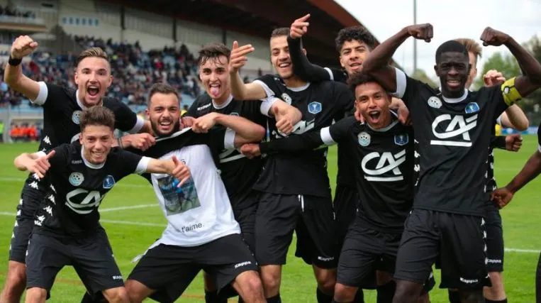 Une finale Troyes-Tours en Gambardella