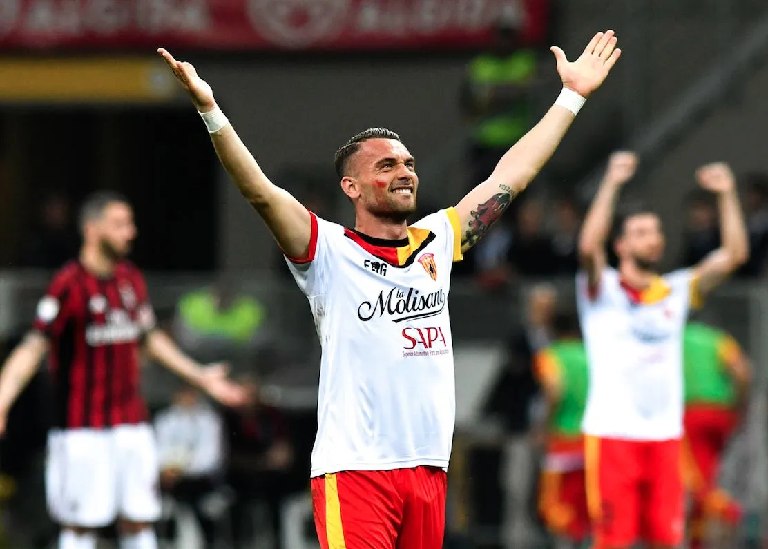 Benevento s&rsquo;offre une victoire de prestige à San Siro