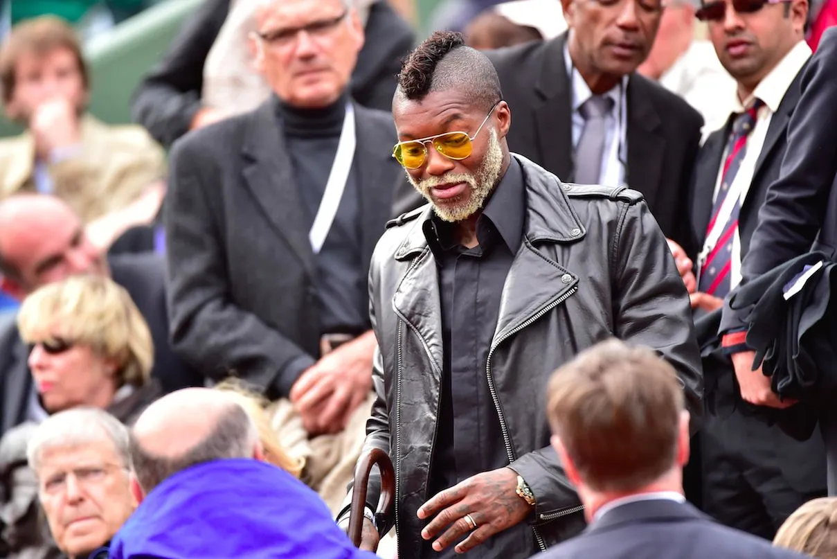 Les repreneurs potentiels de Vicenza négocient avec Djibril Cissé