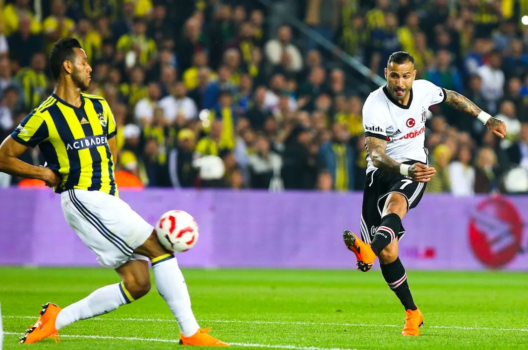 Beşiktaş va boycotter la reprise du match contre Fenerbahçe