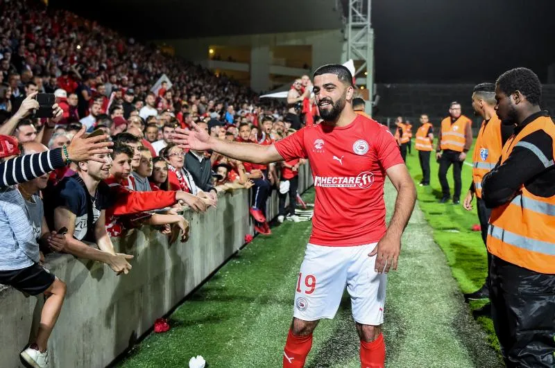 Le Nîmois Umut Bozok tacle un élu FN avec le sourire