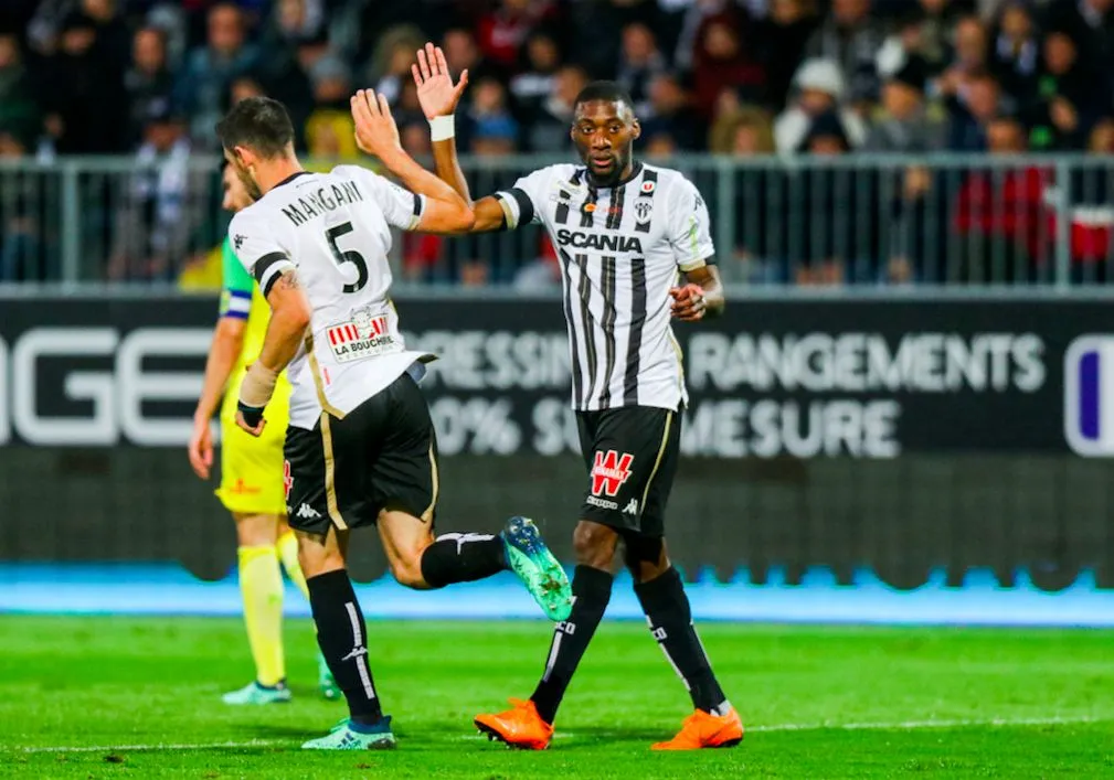 Toko Ekambi meilleur joueur africain de Ligue 1