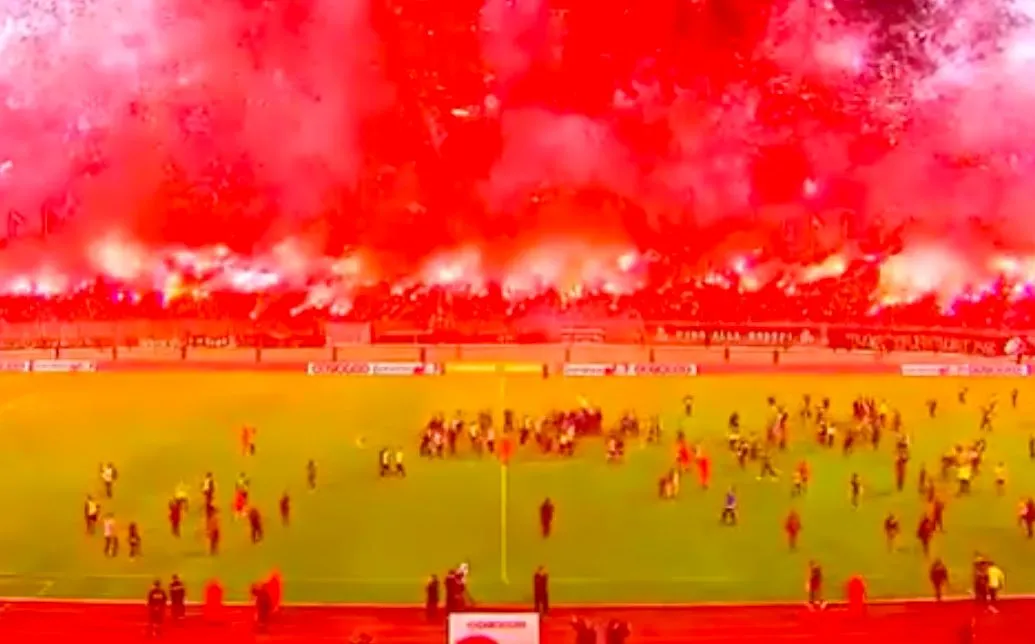 Le CS Constantine fête son titre de champion dans une ambiance de folie