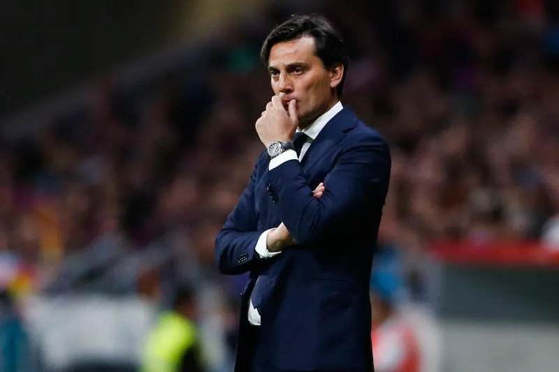 Montella licencié par Séville