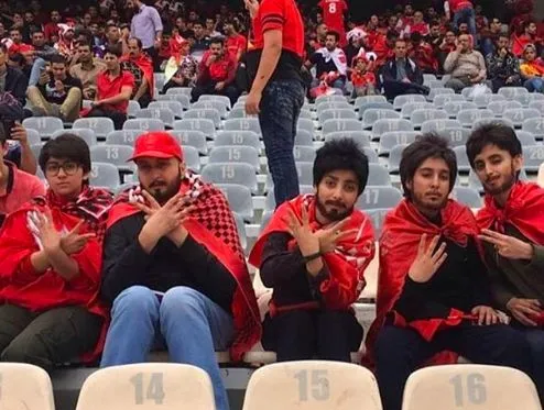 Iran : des femmes se déguisent en hommes pour assister à un match