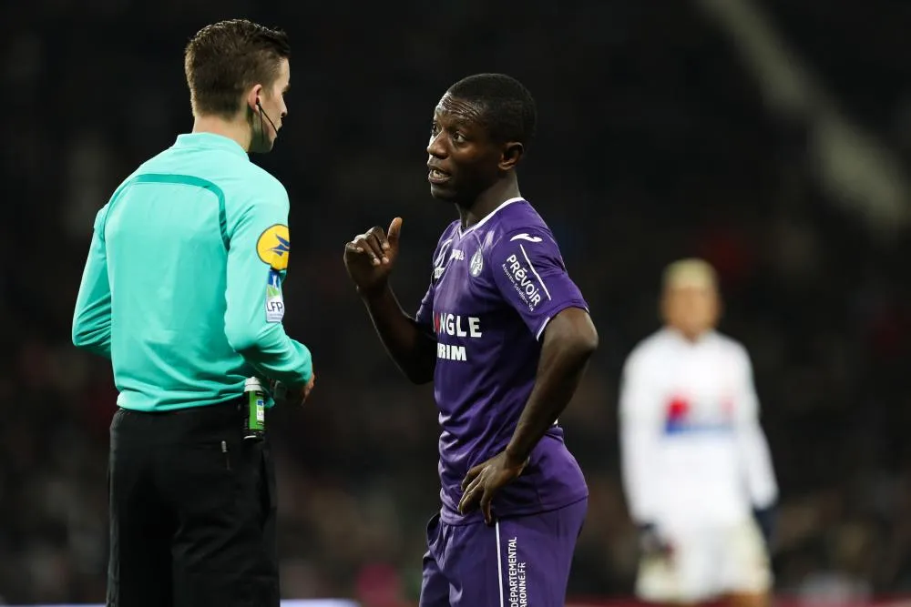 Mais qui a volé la montre de Max-Alain Gradel ?