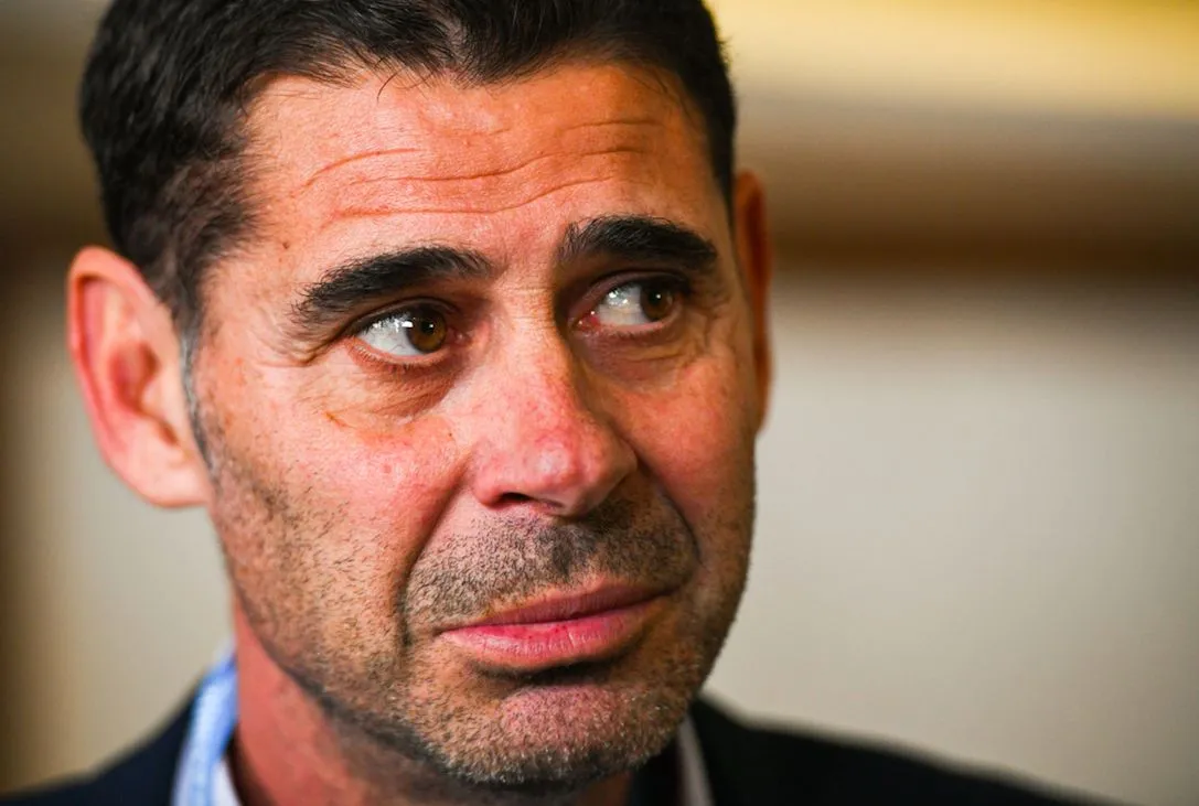 Fernando Hierro sur le banc de la Roja