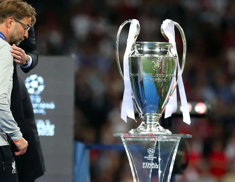 Quatre groupes de huit en C1, une bonne idée ?