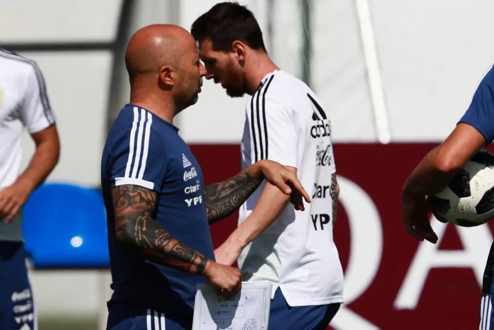 Quand Sampaoli consulte Messi face au Nigeria