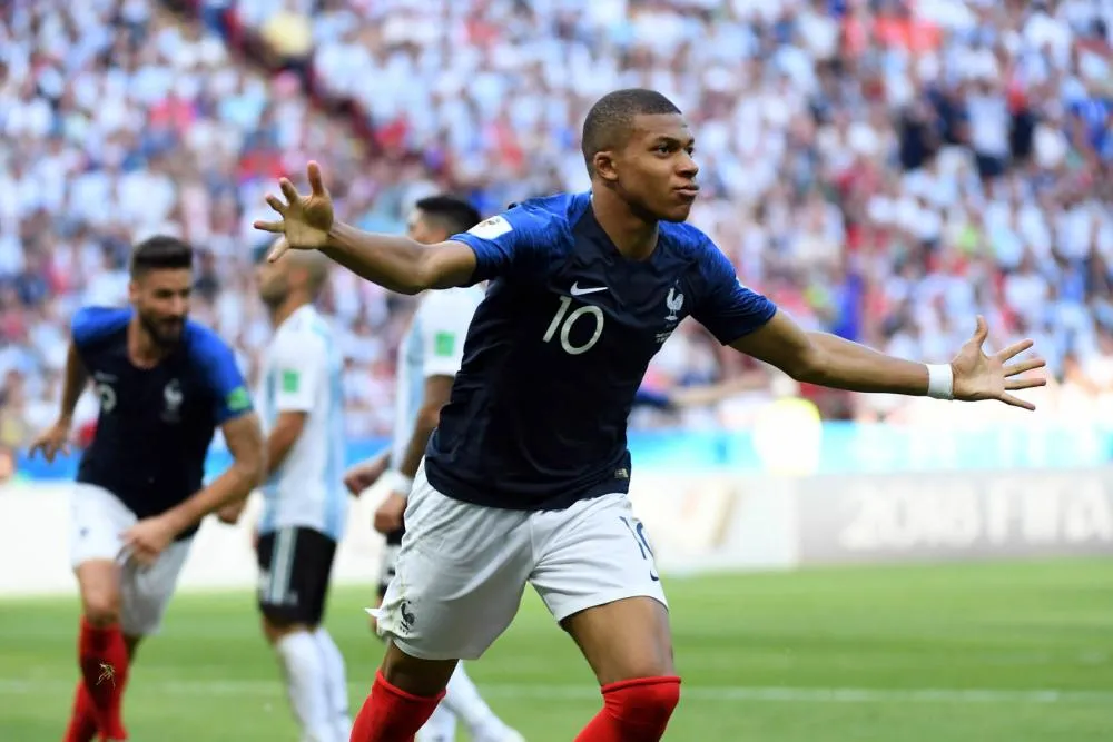 Kylian Mbappé entre dans l&rsquo;histoire du Mondial