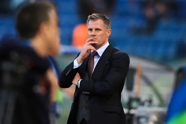 Carragher reprend du service
