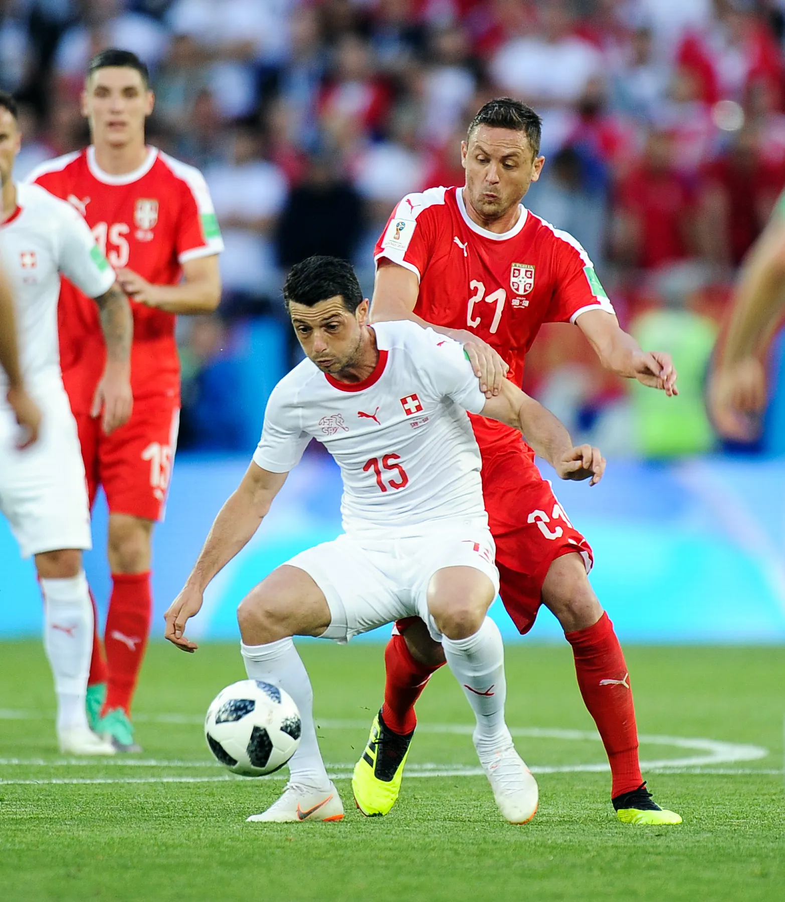 Matić dézingue l'arbitre de Serbie-Suisse